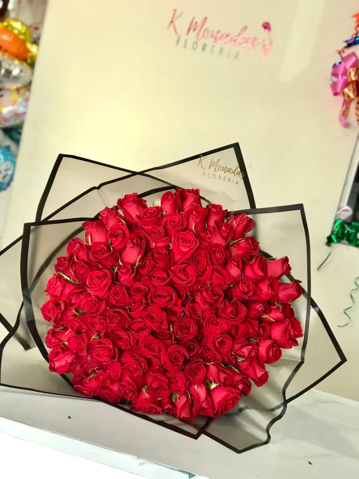 Ramo 100 rosas